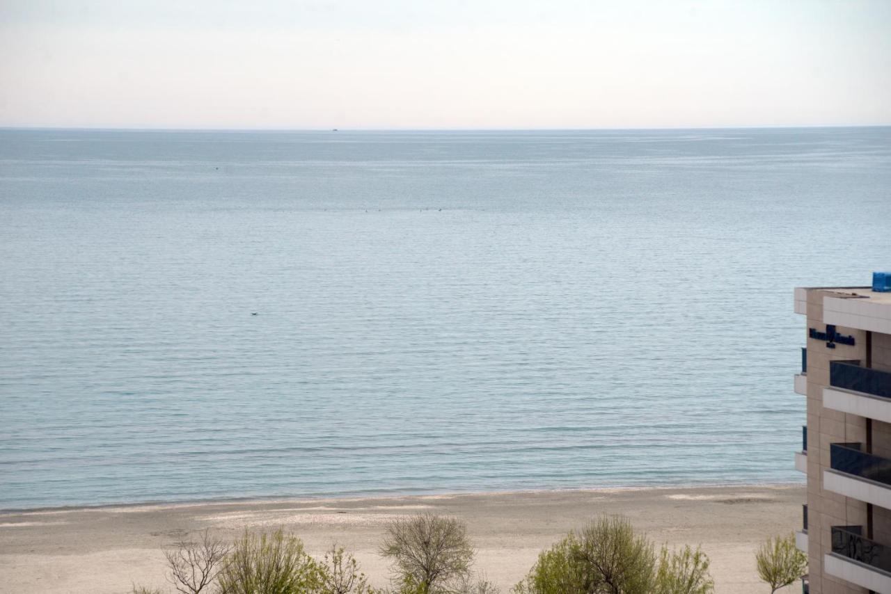 Cityapart 7 - Cazare In Mamaia Nord, Langa Plaja, Cu Vedere La Mare Năvodari Екстериор снимка