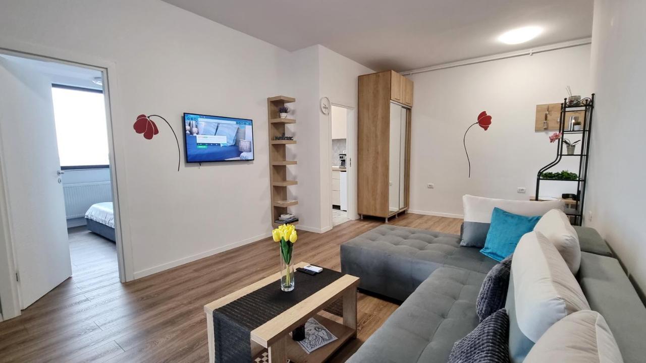 Cityapart 7 - Cazare In Mamaia Nord, Langa Plaja, Cu Vedere La Mare Năvodari Екстериор снимка