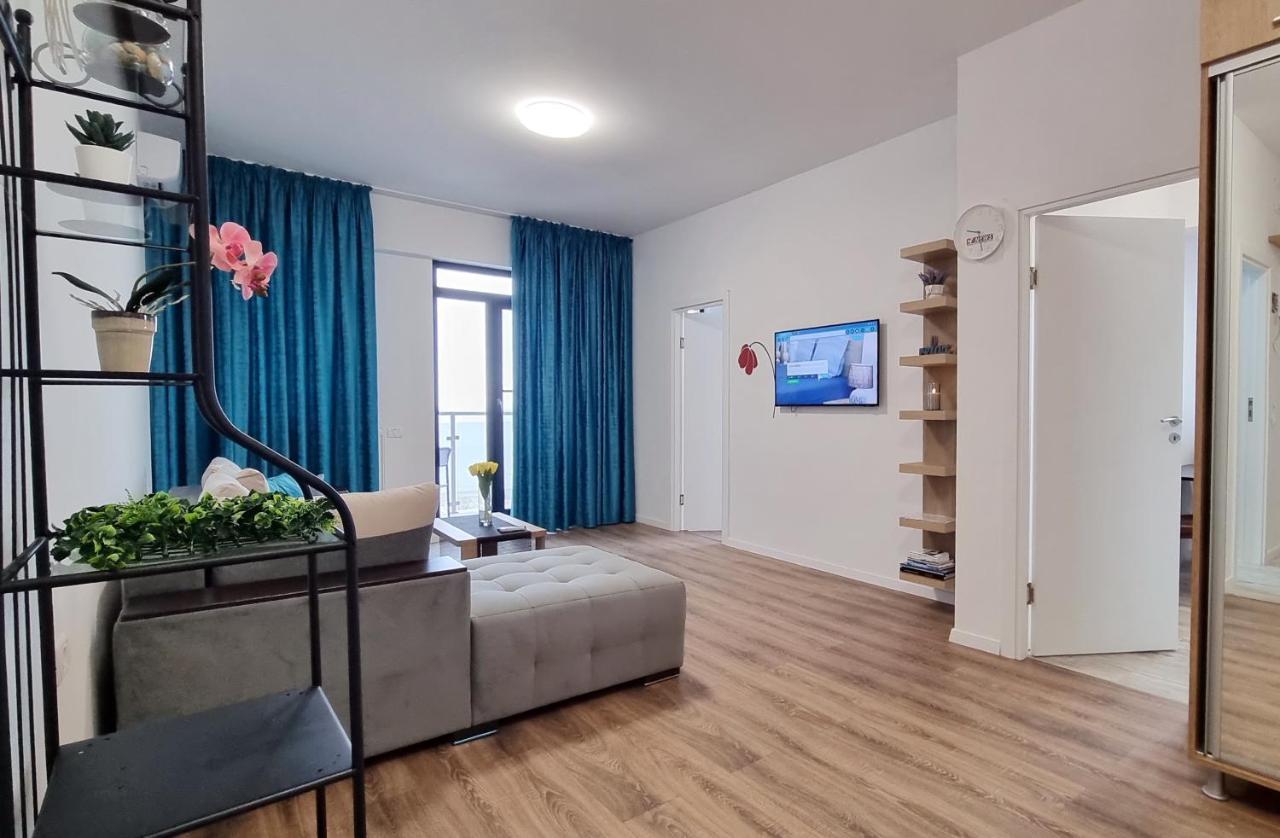 Cityapart 7 - Cazare In Mamaia Nord, Langa Plaja, Cu Vedere La Mare Năvodari Екстериор снимка